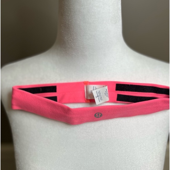 βSOLDβπ Lululemon headband crisp rip tag never worn ππΊπ€© - Picture 4 of 10